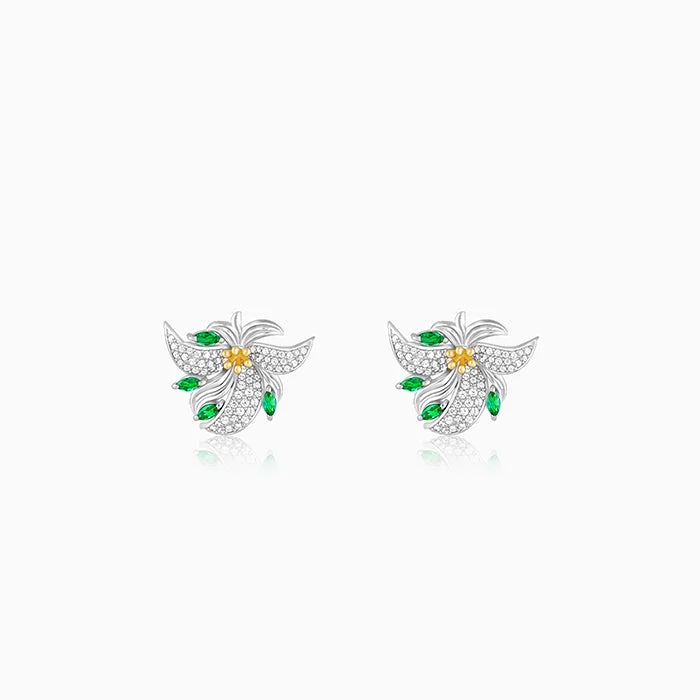 Women’s unique earrings-Silver Tranquil Trillium Studs