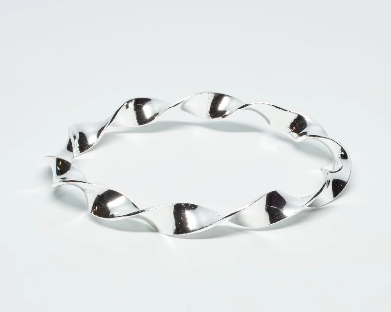 Women’s long bracelets-Silver Twisted Bangle