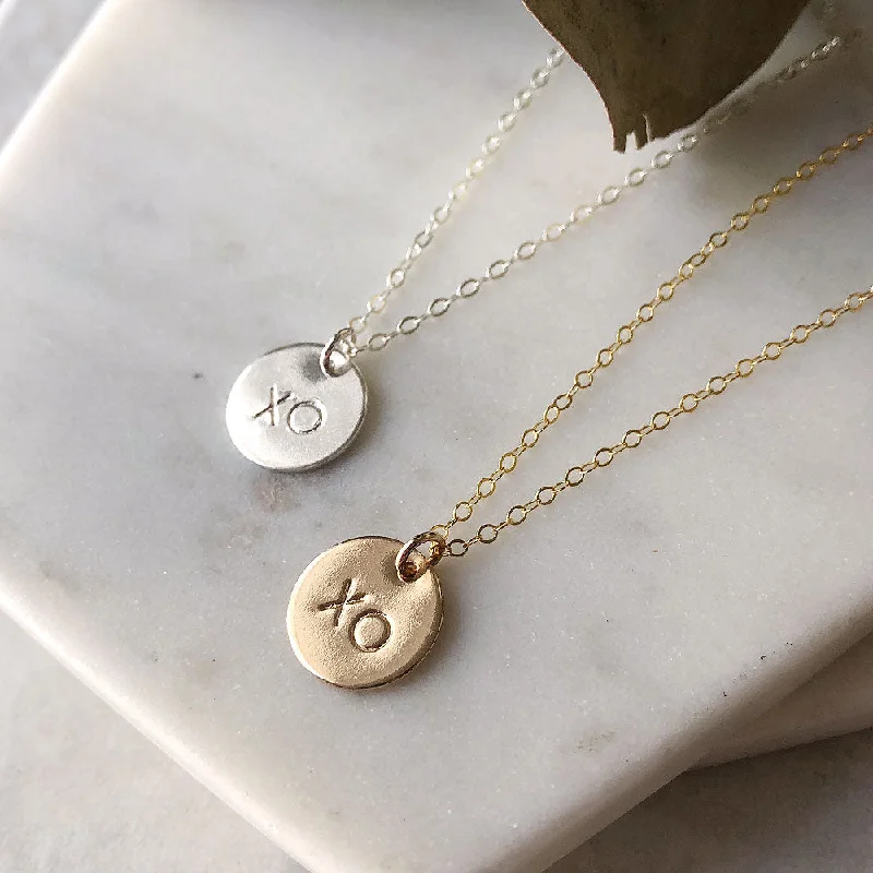 Women’s timeless necklaces-XO Neckace