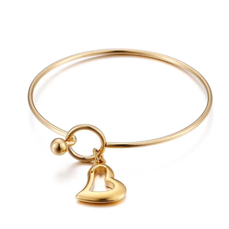 Hollow Heart-Shaped Bracelet