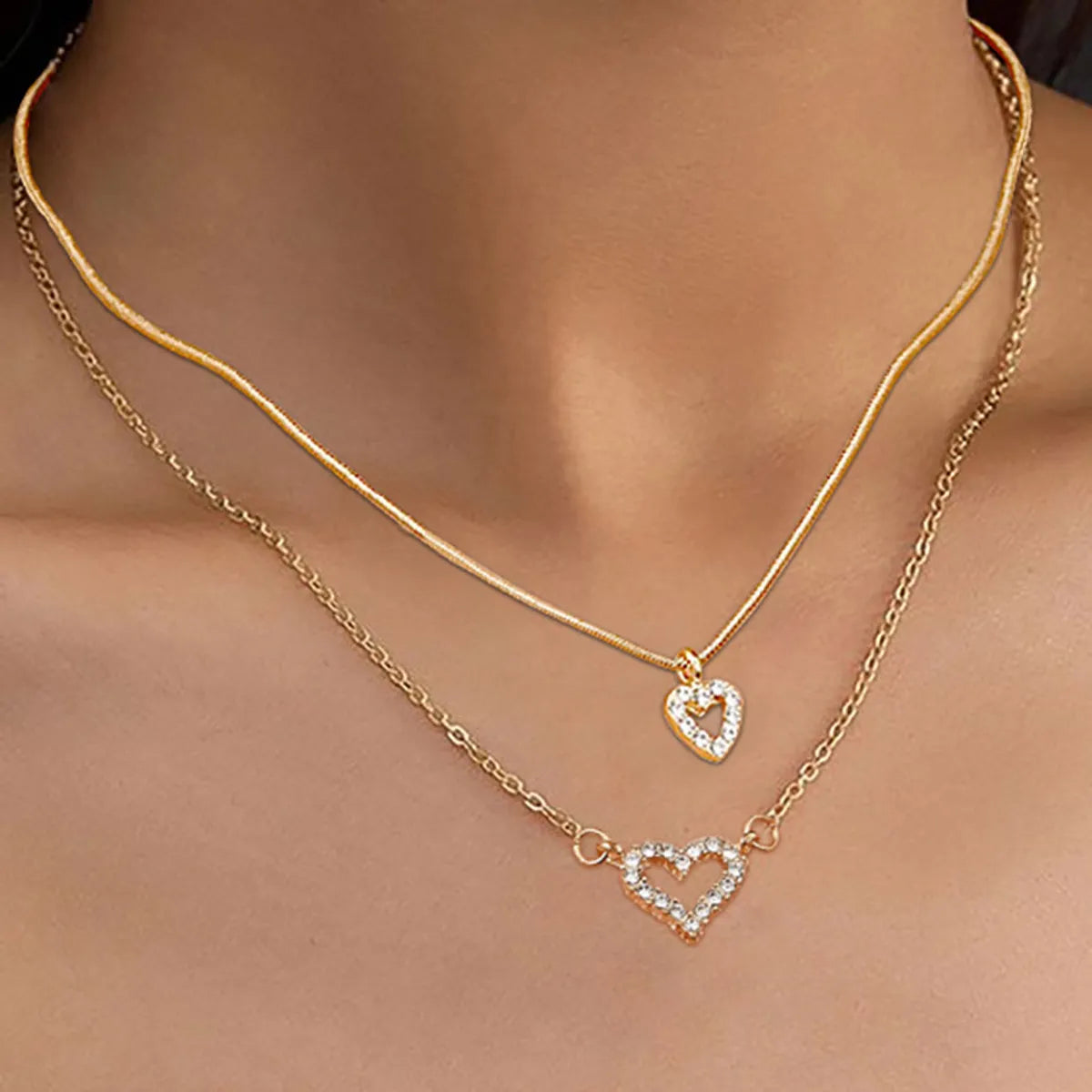 Women’s gemstone and diamond necklaces-Sweet Heart Shape Alloy Inlay Artificial Gemstones Women's Pendant Necklace