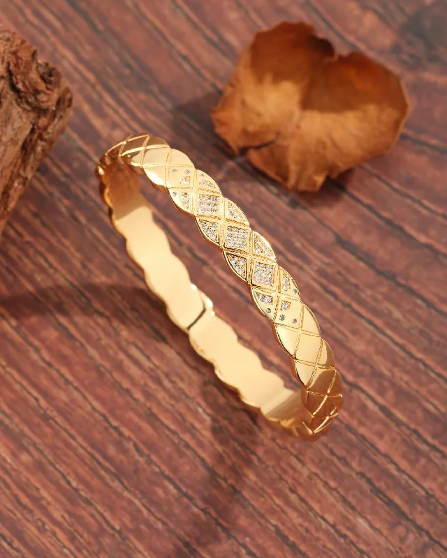 Women’s fashion bracelets-Basic Luxurious Classic Style Argyle Lingge Copper Plating Inlay Zircon 18k Gold Plated Bangle