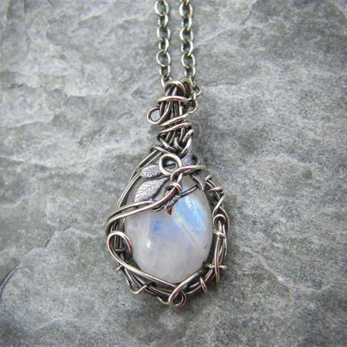 Women’s long necklaces-Retro Water Droplets Alloy Inlay Moonstone Women's Necklace