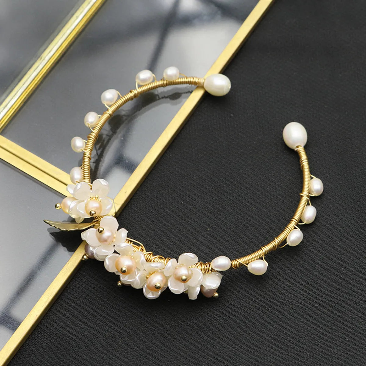 Women’s classic bracelets-Retro Leaves Flower Freshwater Pearl Sterling Silver Plating 18k Gold Plated Bangle