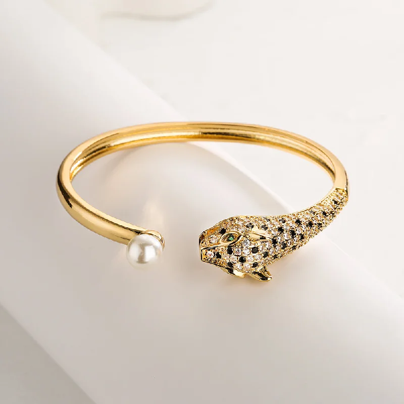 Women’s premium bangles-Fashion Leopard Head Copper Gold Plated Artificial Pearls Zircon Bangle