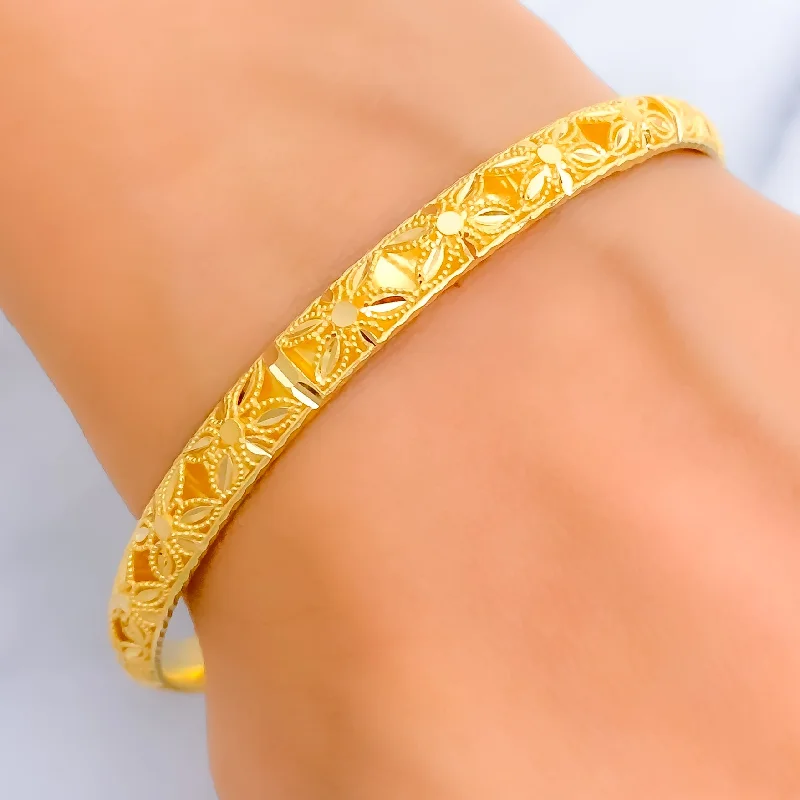 Women’s gemstone bangle bracelets-Exclusive Everyday Floral 21k Gold Bangle