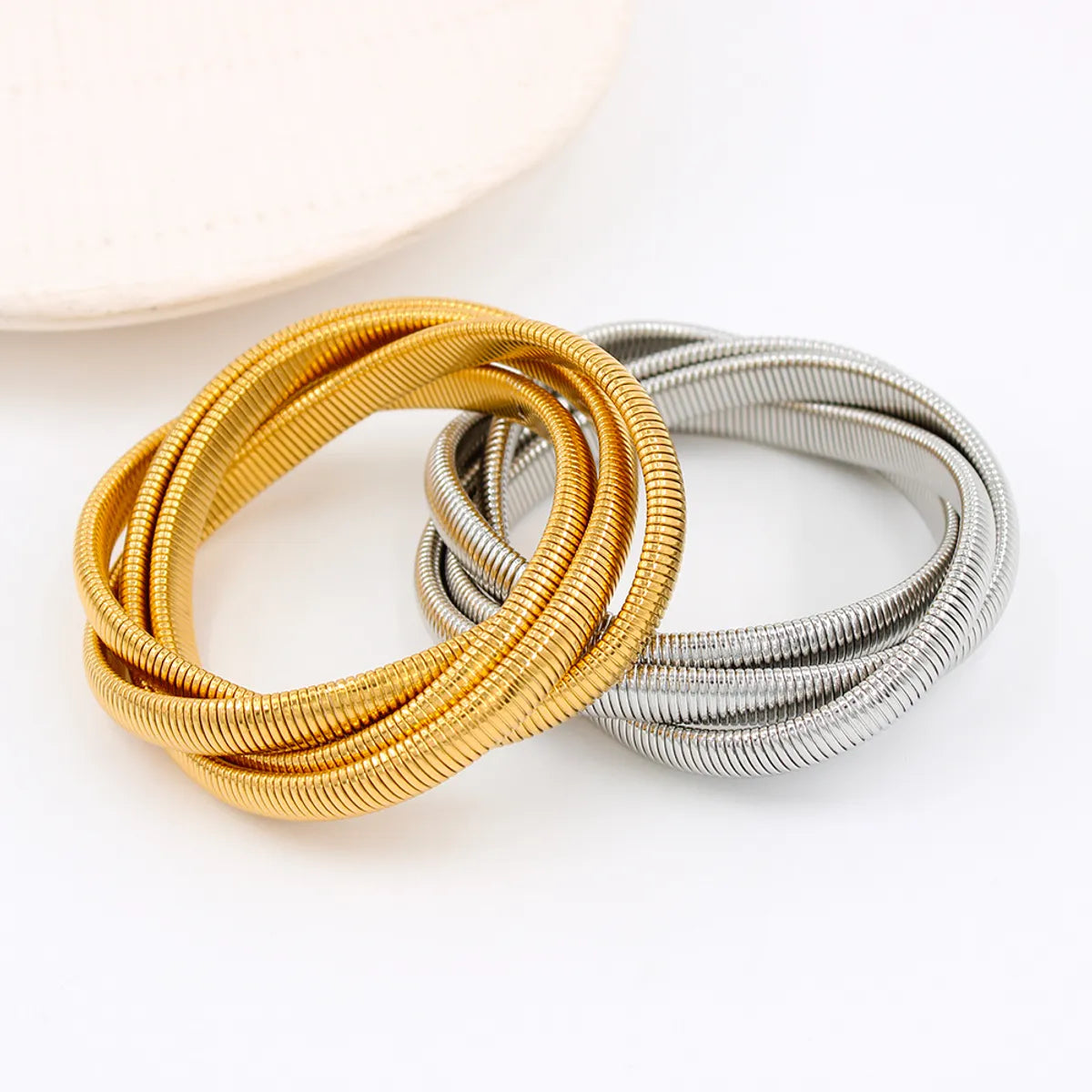 Women’s thin bracelets-Classic Style Round Solid Color Stainless Steel Plating Bangle