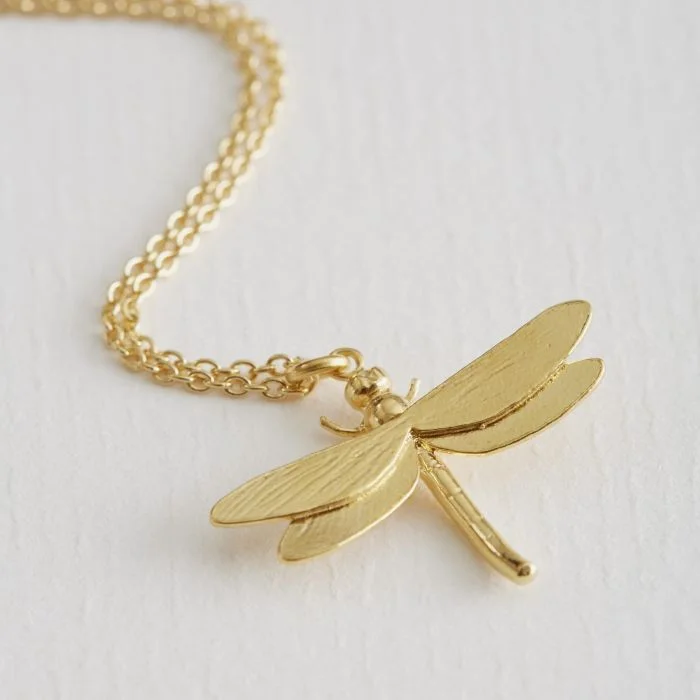 Women’s diamond pendant necklaces-Dragonfly Pendant Necklace