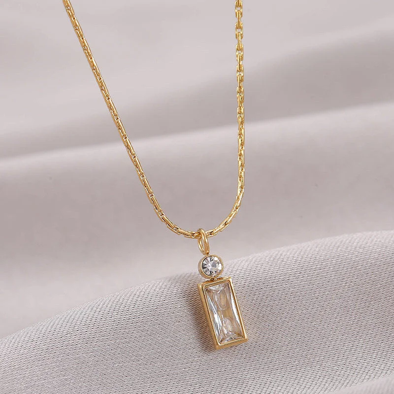 Women’s silver chain necklaces-Fashion Rectangle Titanium Steel Necklace Inlaid Zircon Stainless Steel Necklaces