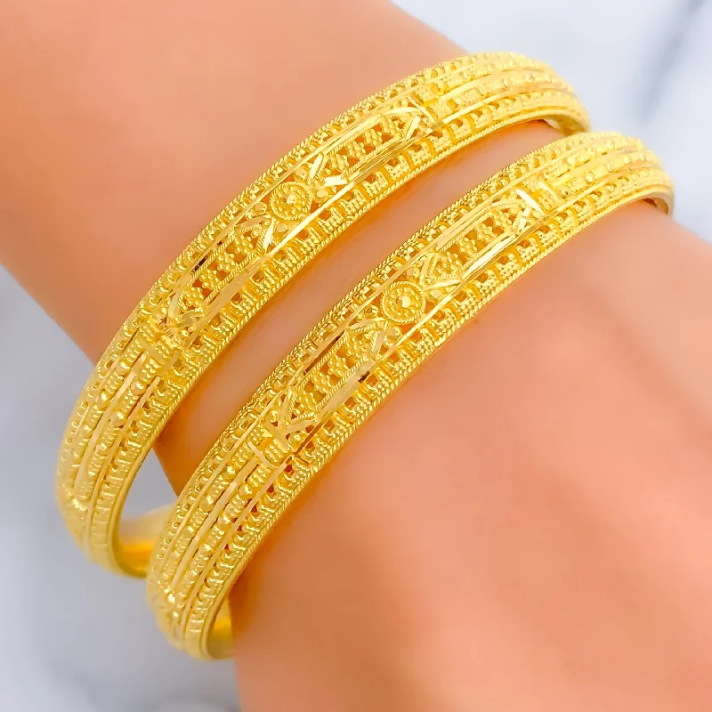 Women’s charm bracelets-Vintage Charm 22k Gold Bangle Pair