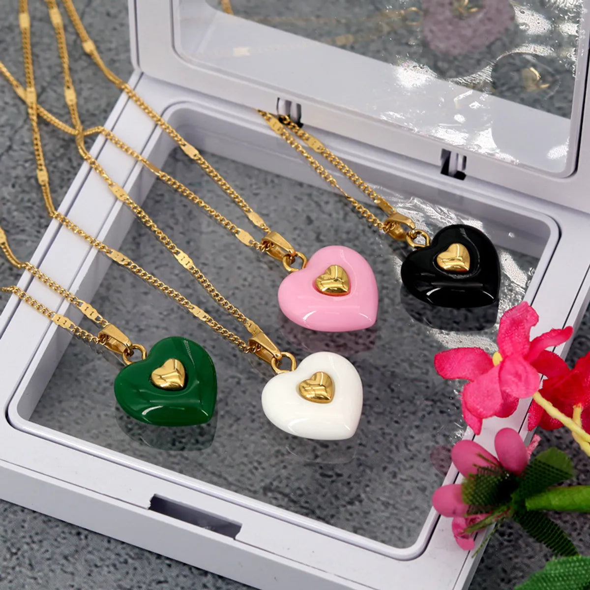 Women’s sapphire necklaces-Fashion Heart Shape Resin Titanium Steel Plating Pendant Necklace 1 Piece