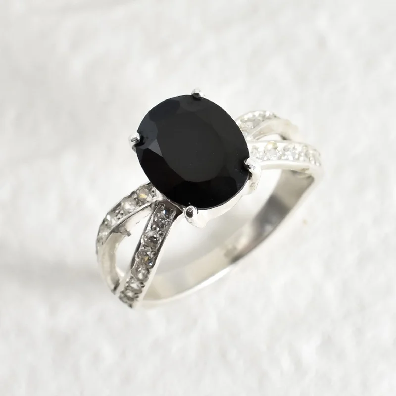 Women’s custom-designed engagement rings-Silver Onyx Ring - Black Engagement Ring - Split Shank Ring