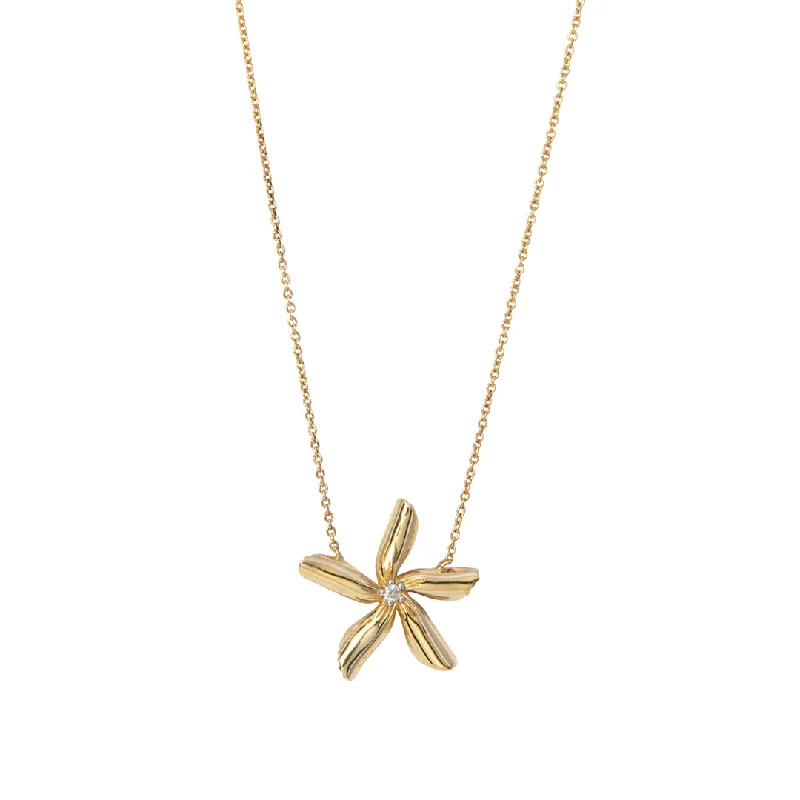 Women’s luxury necklaces-Diamond 14K Yellow Gold Star Jasmine Pendant Necklace